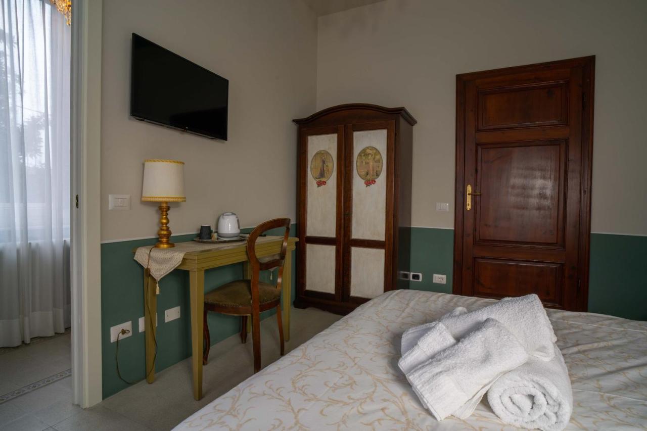 Hotel Il Buen Retiro Lukka Zewnętrze zdjęcie